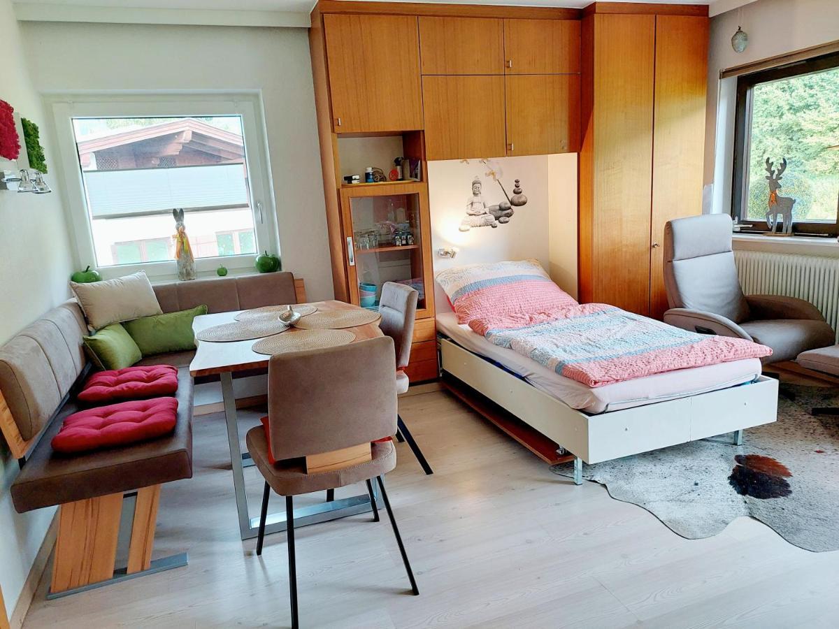 Apartement Gyarmaty Sankt Johann in Tirol Exteriör bild
